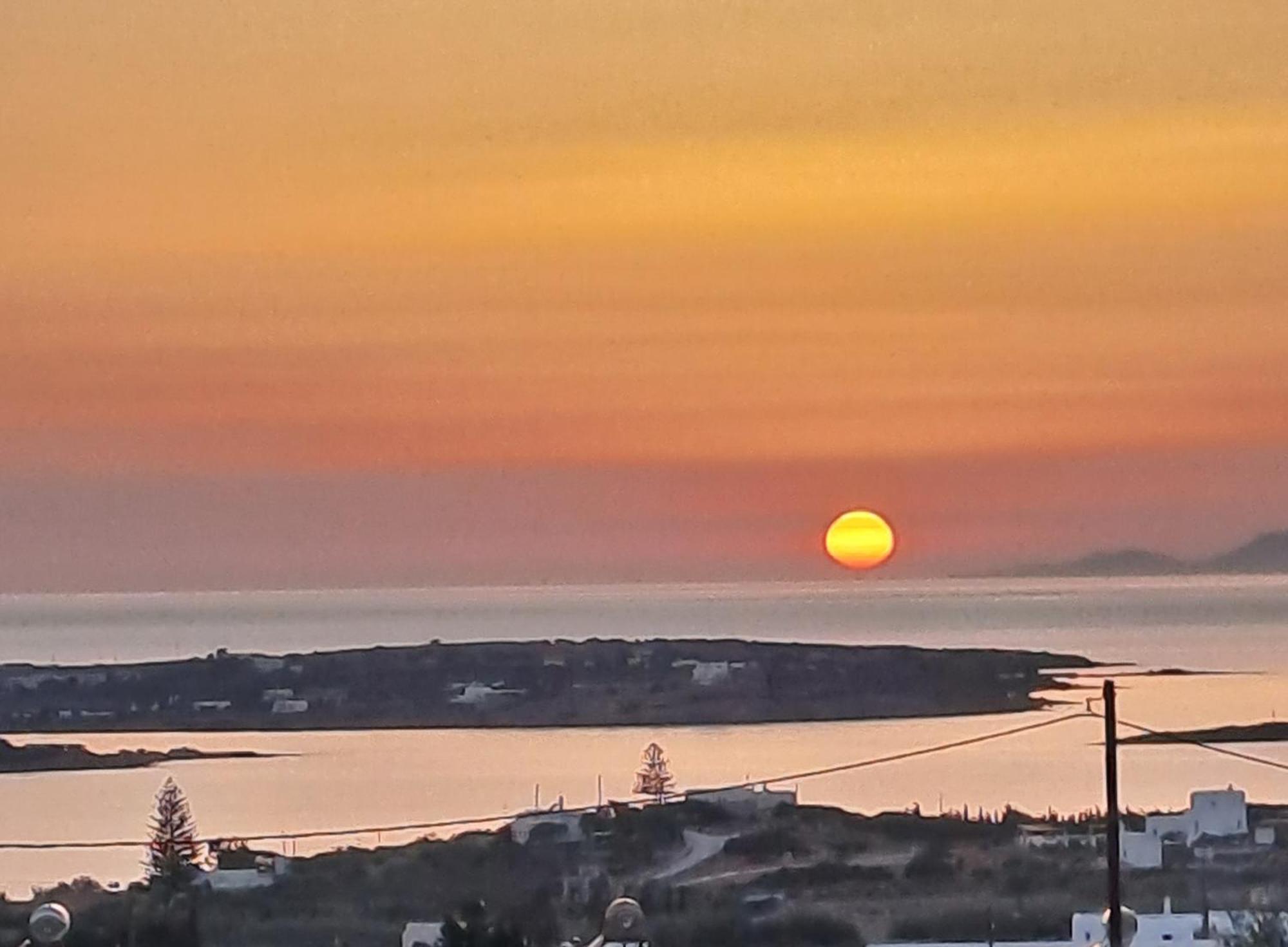 Traditional House Paros Sarakiniko  Phòng bức ảnh