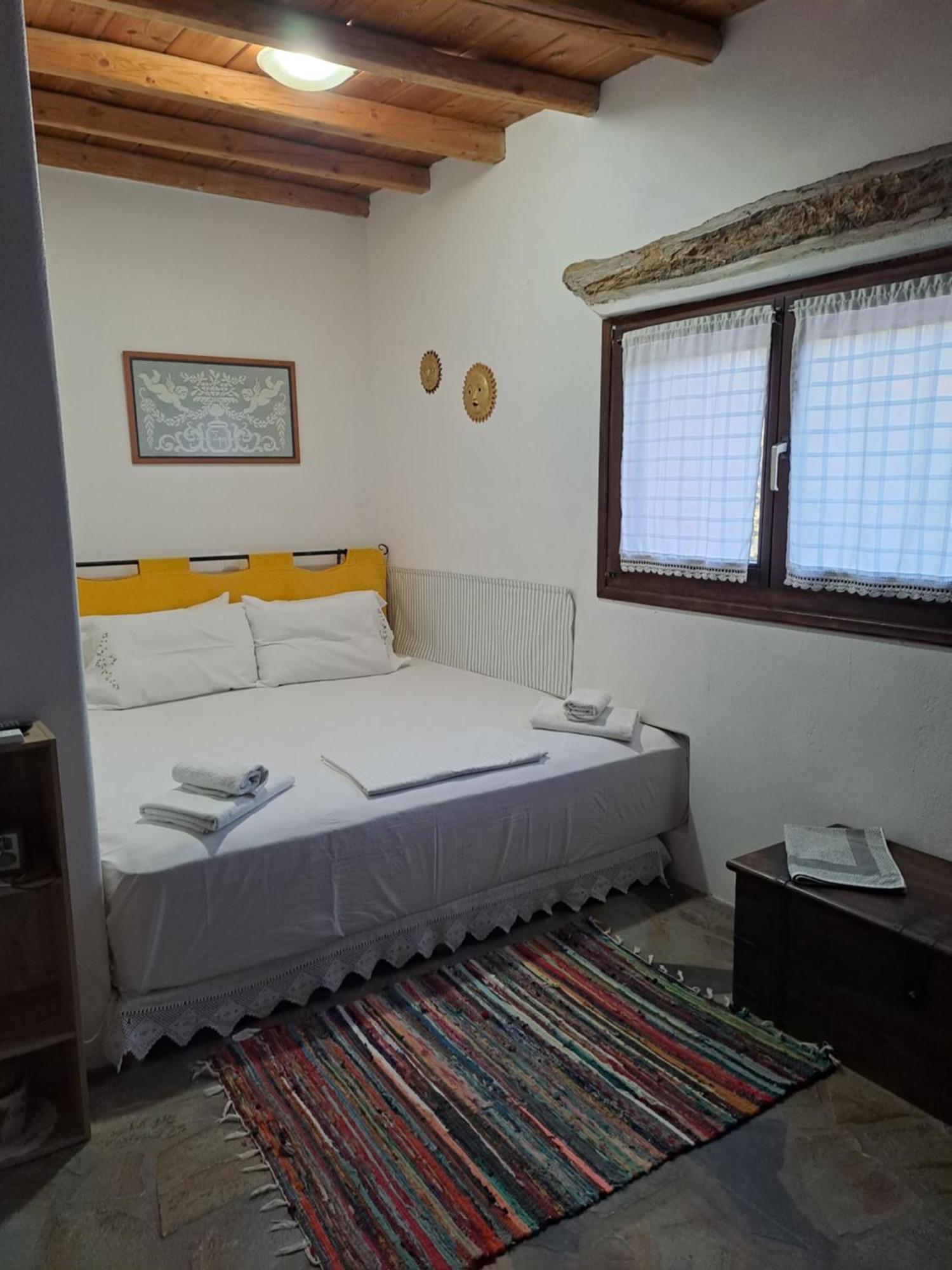 Traditional House Paros Sarakiniko  Ngoại thất bức ảnh